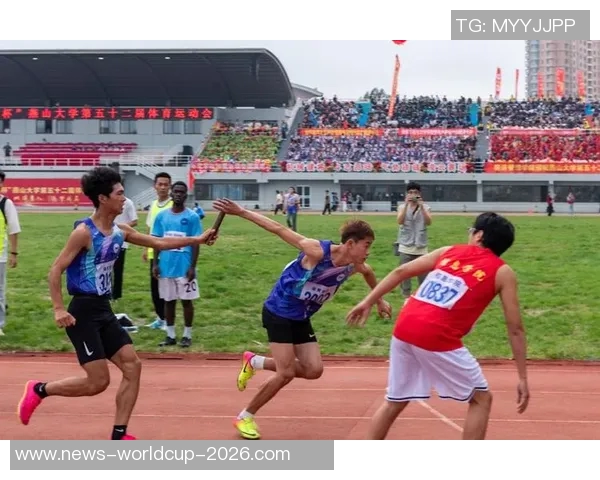 高清篮球图片展现运动激情与团队合作的完美瞬间